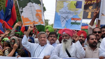 Protesty w indyjskim Kaszmirze. Policja użyła gazu i strzelała śrutem