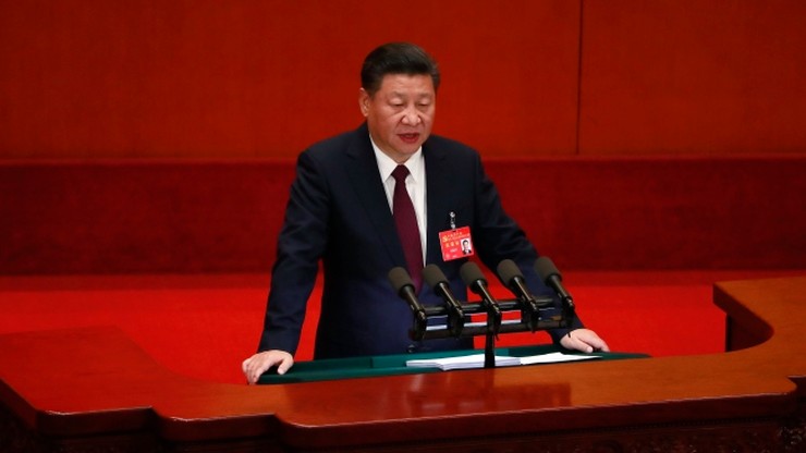 "Do chińskiej propagandy powraca kult jednostki". "Myśl Xi Jinpinga" wejdzie do szkolnych podręczników