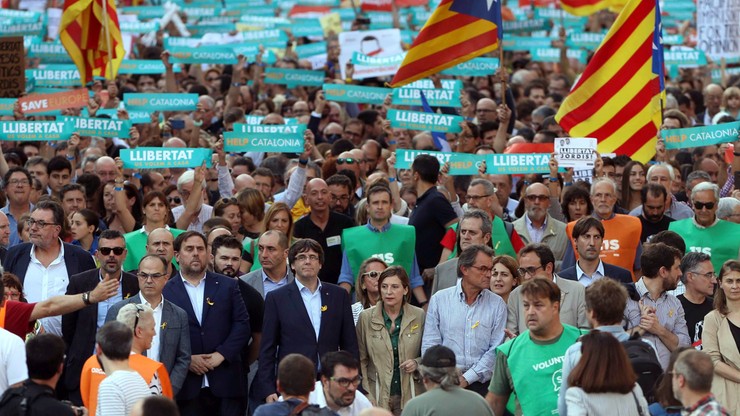 450 tys. ludzi na ulicach Barcelony. Manifestowali poparcie dla niepodległości regionu