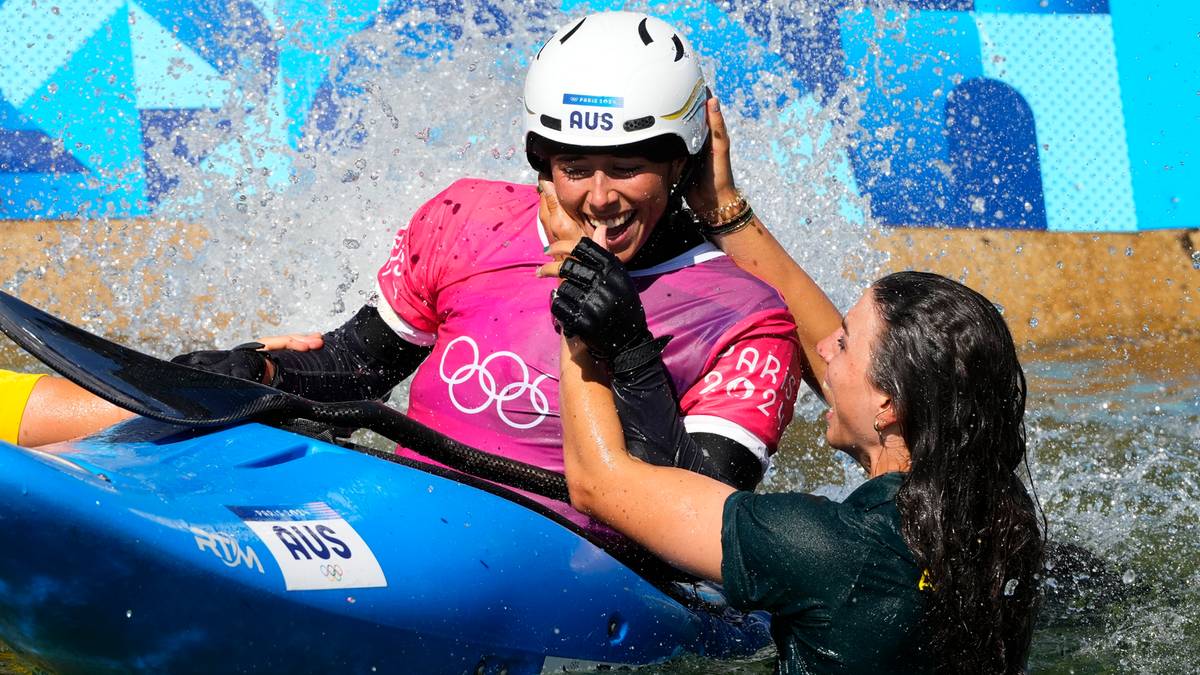 Zwycięskie siostry na igrzyskach w Paryżu. Australijki ze złotymi medalami