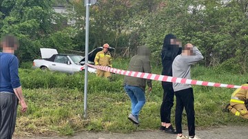 Pijany kierowca spadł autem ze skarpy. 7-latka trafiła do szpitala