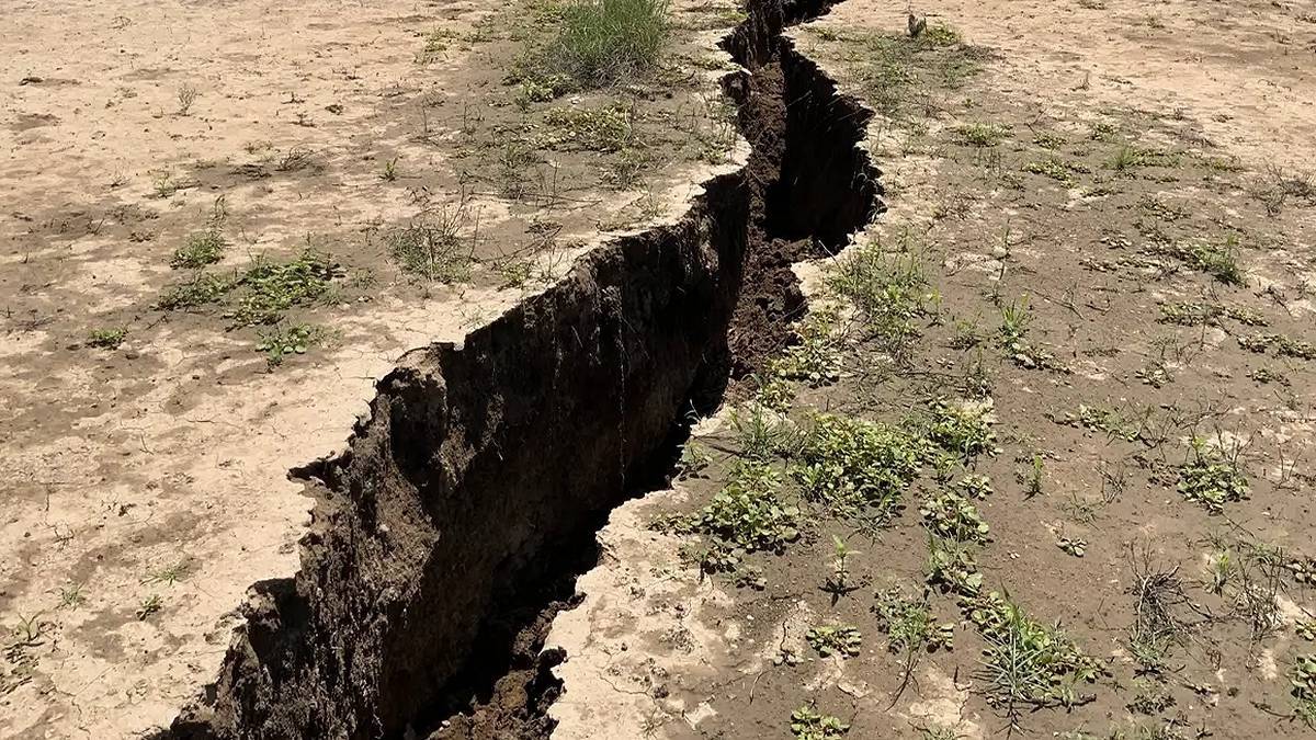 Polska podzielona na pół przez uskok. Fot. Pixabay.