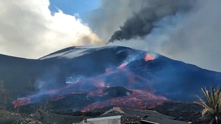 26.10.2021 06:00 Gwałtowne nasilenie się erupcji wulkanu na Wyspach Kanaryjskich. Olbrzymie ilości lawy i chmury siarki