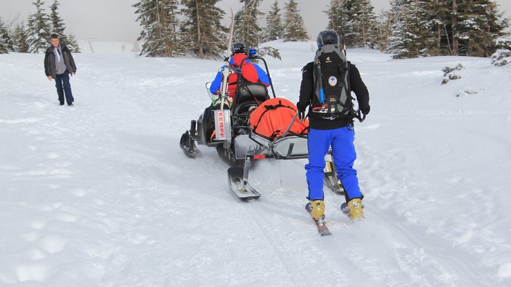 Ratownicy GOPR odnaleźli dwóch skiturowców w Beskidach