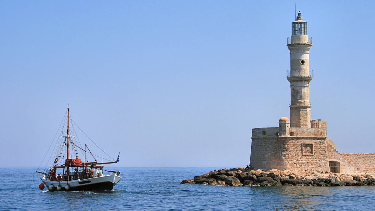 Dramat u wybrzeży turystycznego raju. Zatonęła łódź z migrantami