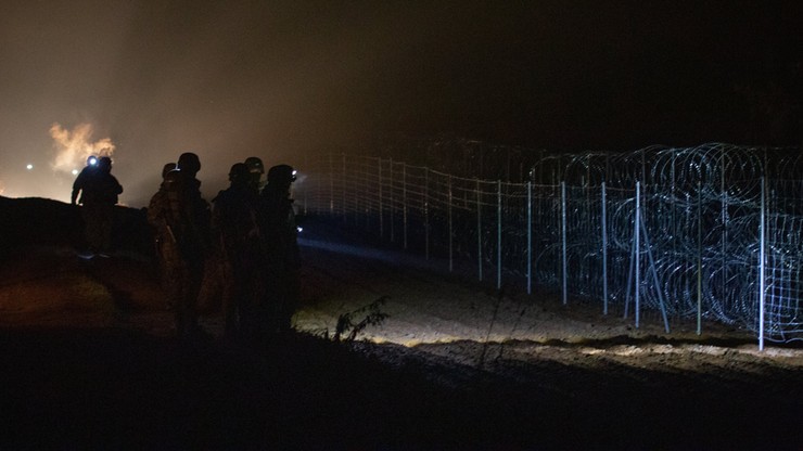 Granica z Białorusią. Grupy migrantów forsowały granicę w okolicy Dubicz Cerkiewnych i Mielnika