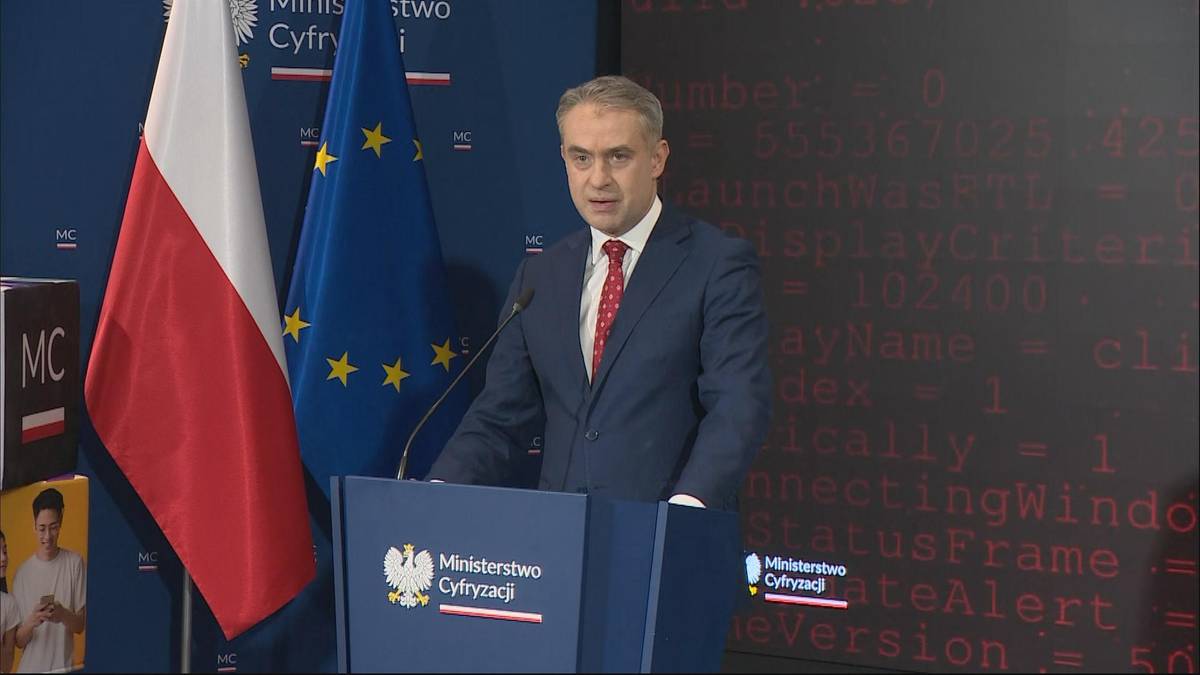 "Zawetował bezpieczeństwo w internecie". Minister cyfryzacji o decyzji prezydenta
