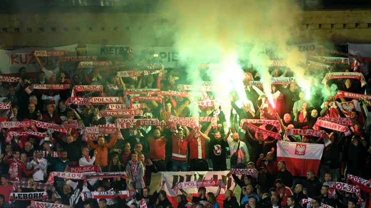 Przepychanki polskich kibiców na stadionie w Erywaniu. Odczuł je prezydent Sopotu