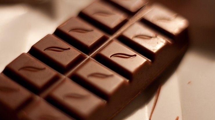 Nowa wymówka dla miłośników czekolady: sprawia, że wyglądamy młodziej