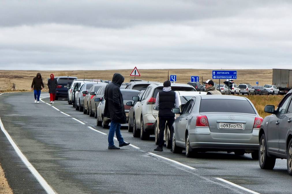 Sojusznik wprowadza zmiany dla Rosjan. Boi się możliwej mobilizacji