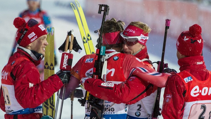 PŚ w biathlonie: Wygrana Norwegów w sztafecie, Polacy zdublowani