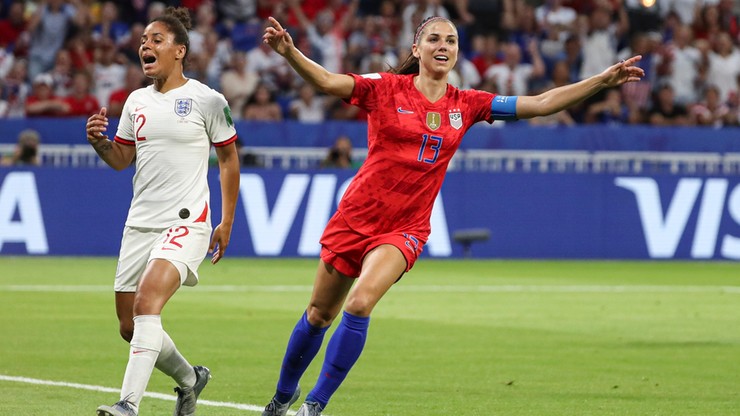 Piłkarskie MŚ kobiet: Broniące tytułu Amerykanki zagrają w finale
