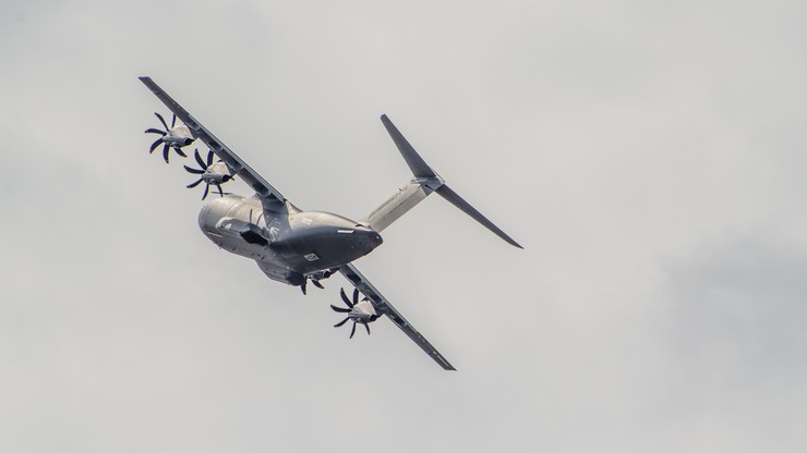 Awaria silnika w samolocie niemieckiej minister obrony podczas podróży na Litwę