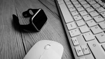 Zbliża się zmiana czasu na zimowy. Może wpłynąć na wypłaty