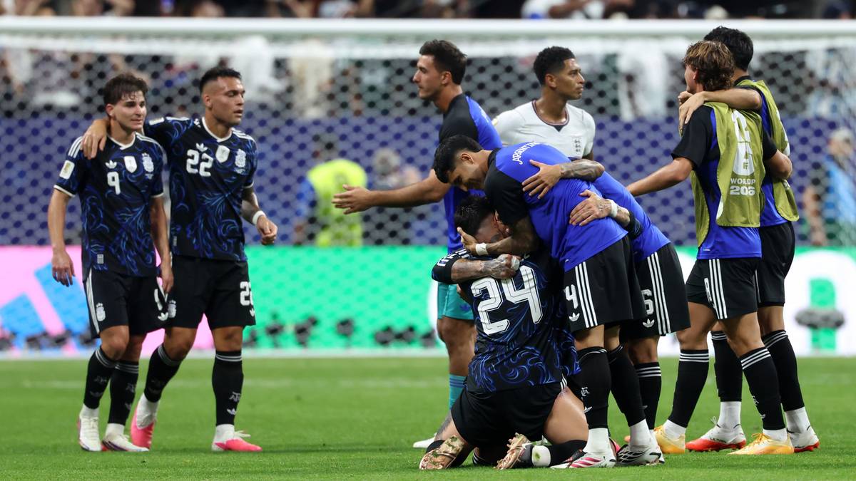 Scaloni After Argentina Reach World Cup Final: "We Are Special, and That's Not Arrogance"