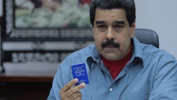 Prezydent Wenezueli mówi o spisku i utrzymuje stan wyjątkowy