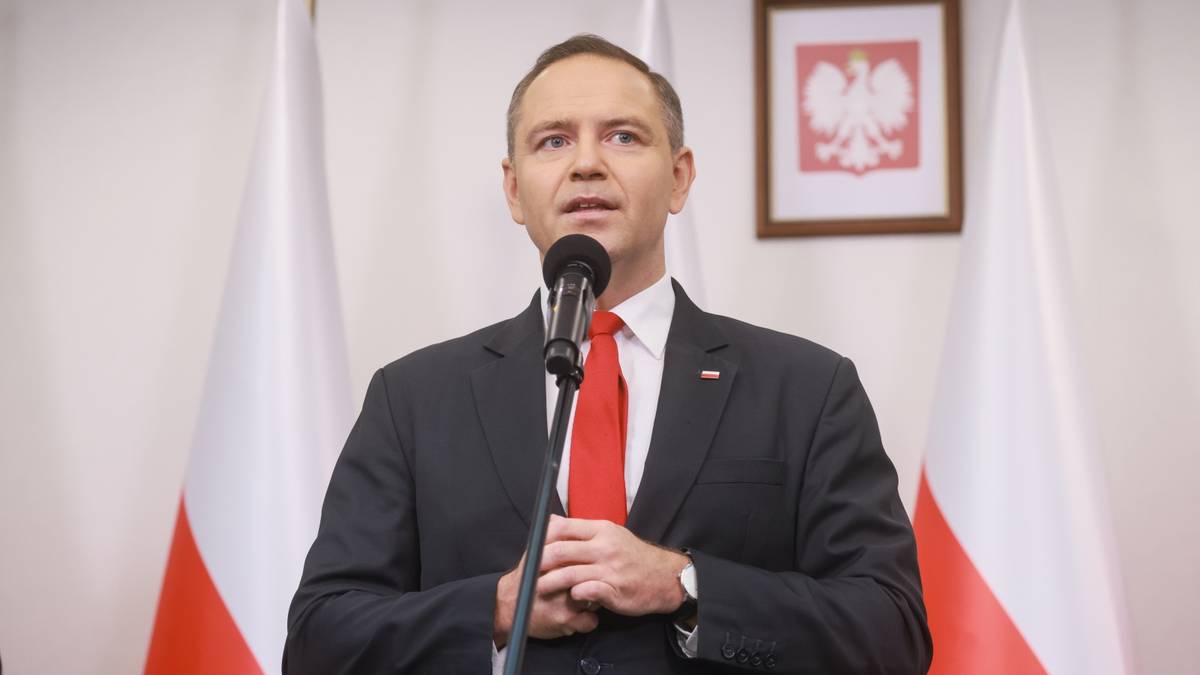 Zniewagi i groźby pod adresem córki Nawrockiego. Prokuratura wszczęła postępowania