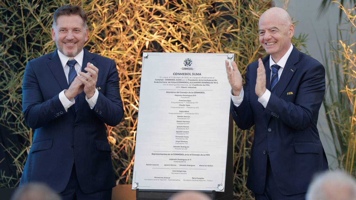 Szef CONMEBOL zapowiedział 64 drużyny na MŚ 2030, FIFA jeszcze nie zdecydowała