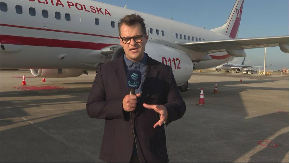 Powrót prezydenta z Singapuru opóźniony. Konieczna zamiana trasy