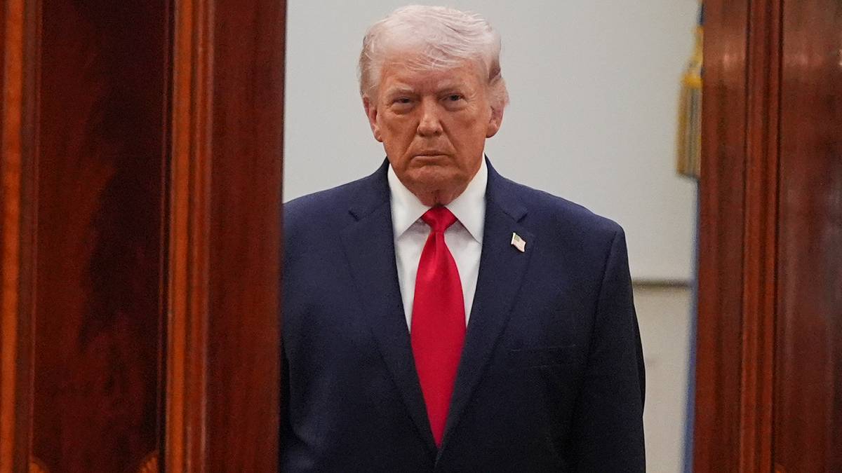 "Otwórzcie, albo..." . Donald Trump zwrócił się w ostrych słowach do Iranu