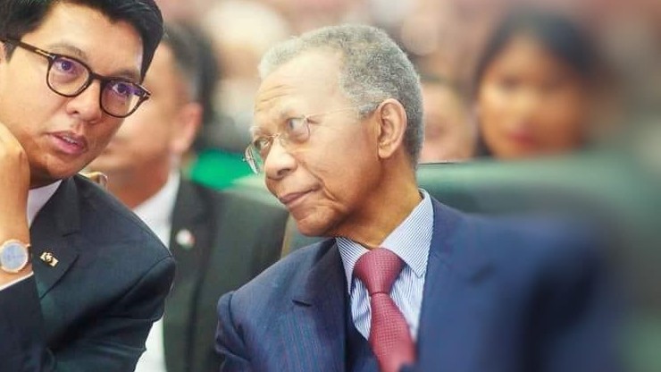 "Czerwony admirał" nie żyje. B. prezydent Madagaskaru chorował na grypę