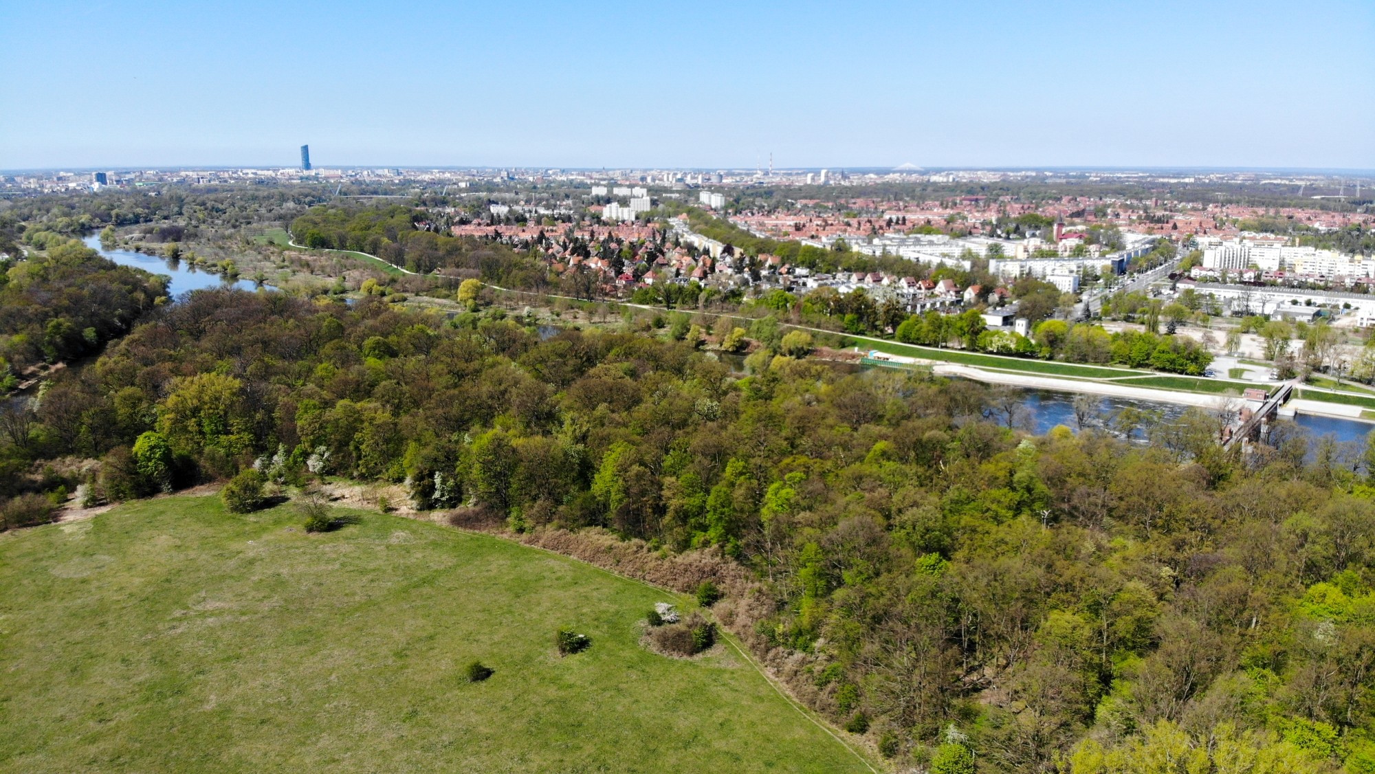 Wiosna w Polsce okiem drona - zdjęcie 23