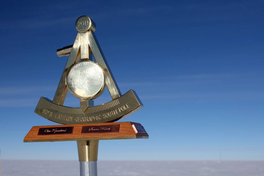 Co roku na biegunie południowym przemieszcza się lodowiec, wymagając zmiany oznaczenia