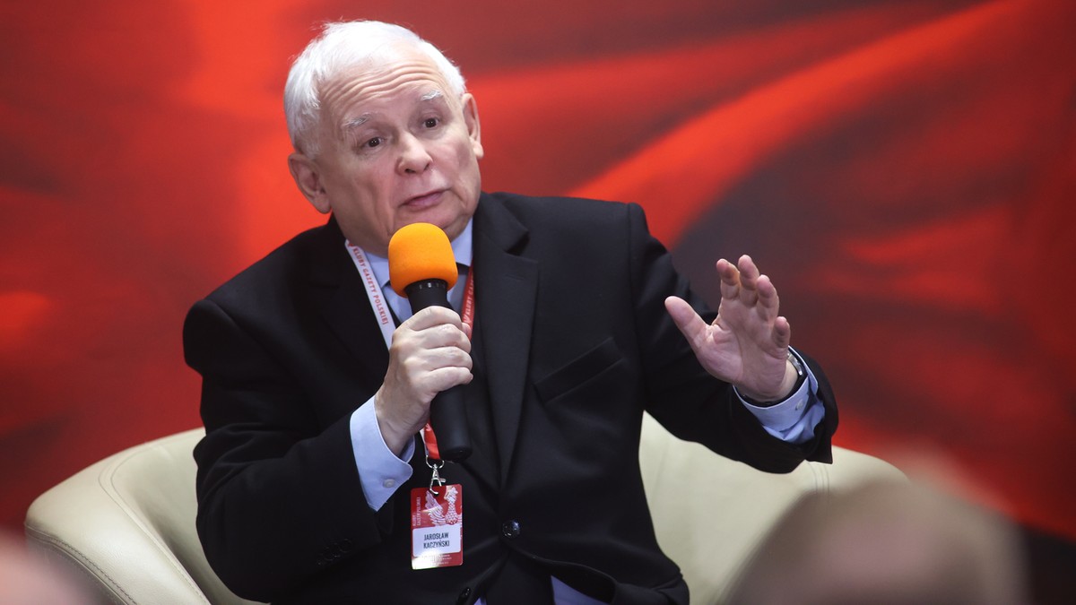 Rozporządzenie migracyjne. Jarosław Kaczyński: Inicjatywa była zdecydowanym błędem