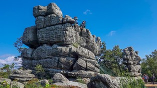 13.07.2022 05:58 Tak wygląda polska Arizona ze skałkami, które powstały miliony lat temu na dnie morza