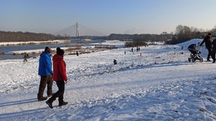 22.01.2021 10:01 Weekend przyniesie nam kolejny powiew zimy. Mocno się ochłodzi i znów zacznie prószyć śnieg [MAPY]