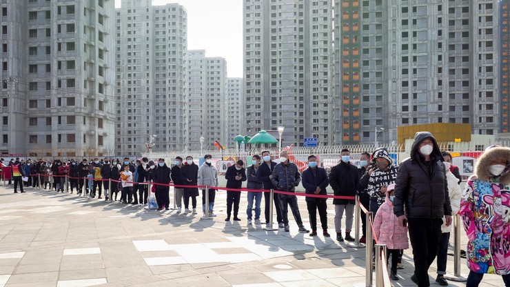 Chiny. Po wykryciu 20 zakażeń covidem w mieście Tiencin, władze przetestują 14 mln mieszkańców