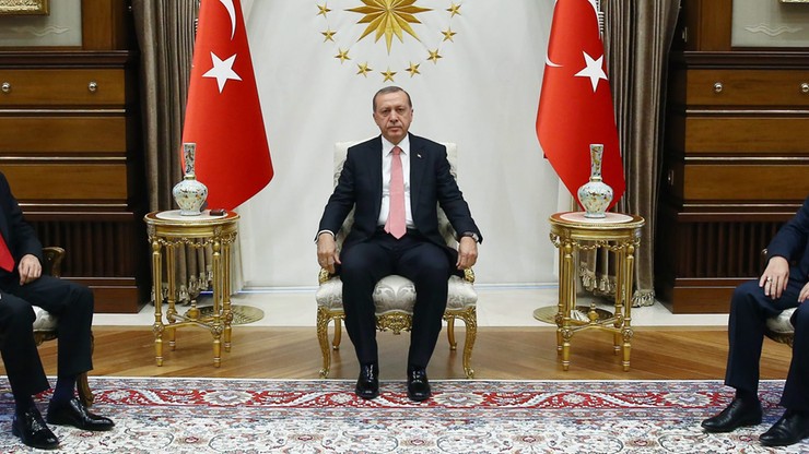 Erdogan: zagraniczni krytycy powinni zająć się swoimi sprawami