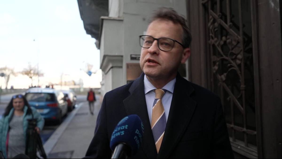 Gdzie przebywa Romanowski? "Lokal był zupełnie pusty"