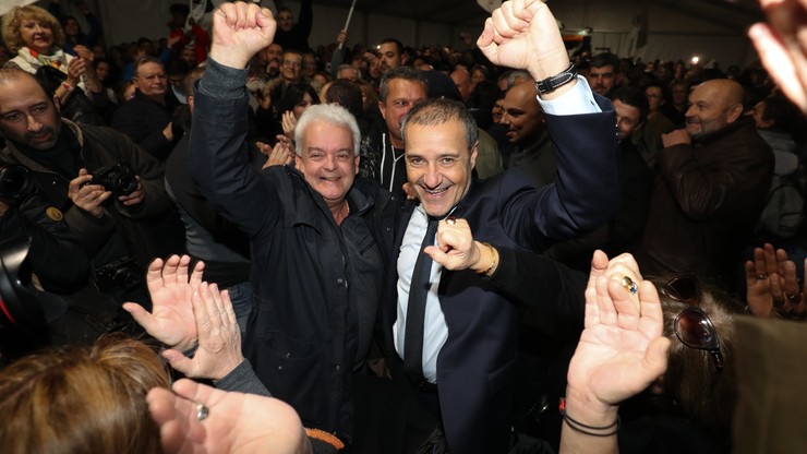 Nacjonaliści ze znaczną przewagą nad partią Macrona. Wygrali wybory regionalne na Korsyce