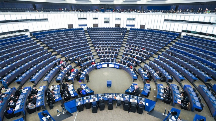 Kolejna debata w PE na temat praworządności w Polsce. Chcą jej m.in. europosłowie Macrona