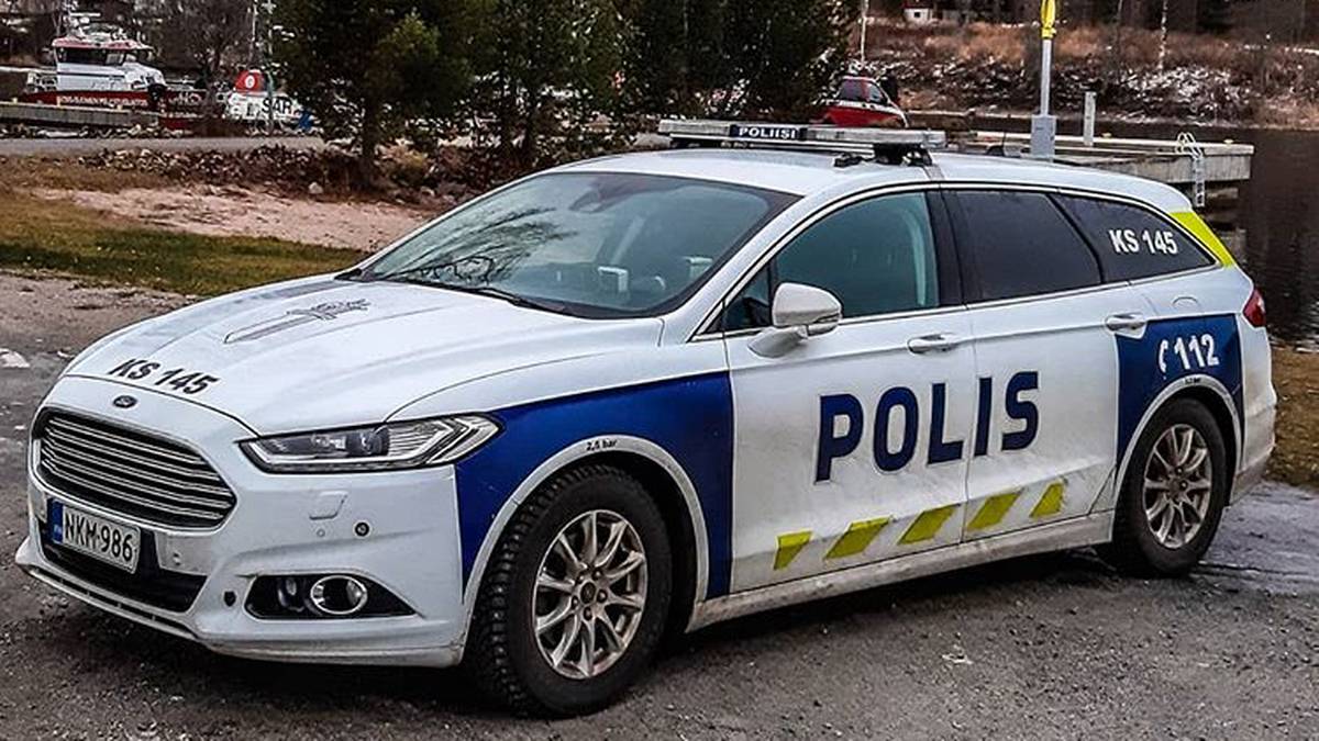 Polacy zatrzymani za granicą. Mieli wysadzać i kraść bankomaty