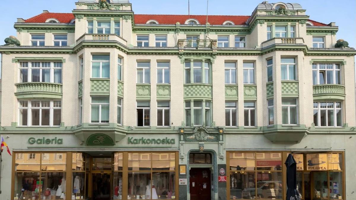 Afera z milionami dla powodzian. Polityk KO zawieszona