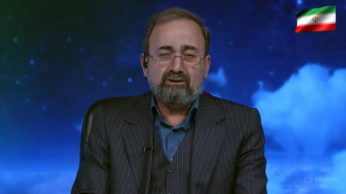 Ogłaszał śmierć najwyższego przywódcy Iranu. Prezenter nie mógł się opanować