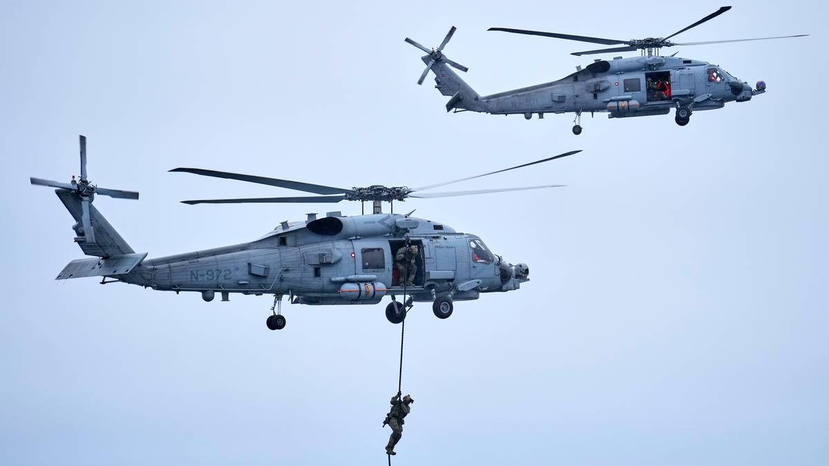 Kreml reaguje na operację NATO. Ostrzega przed "rosnącym napięciem"