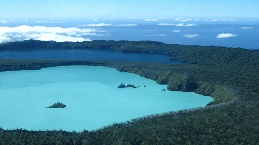 Wulkan Ambae. Fot. volcano.si.edu