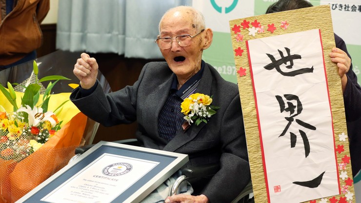 Najstarszy mężczyzna na świecie bliski rekordu. Sprawdź, ile ma lat