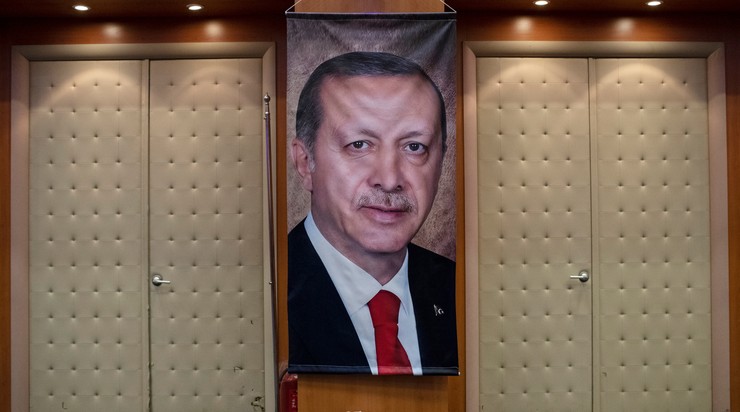 Komisja Wyborcza w Turcji zdecydowała o rozpisaniu ponownych wyborów w Stambule