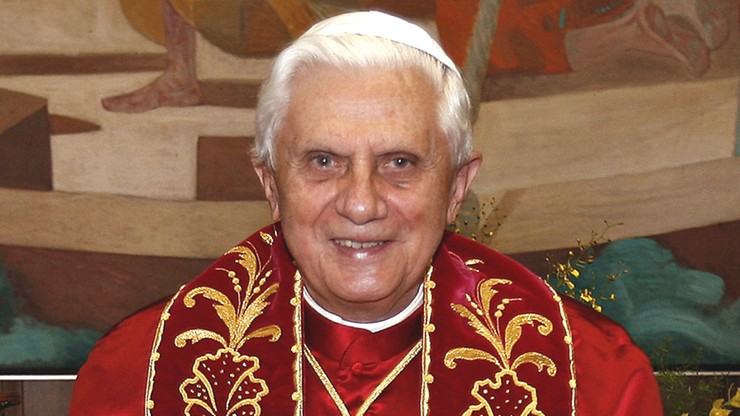 Nie tylko papież Franciszek. Bendedykt XVI też się zaszczepi