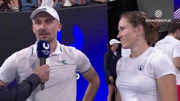 Jan Zieliński i jego partnerka w strojach tenisowych, po awansie do finału United Cup, udzielają wywiadu.