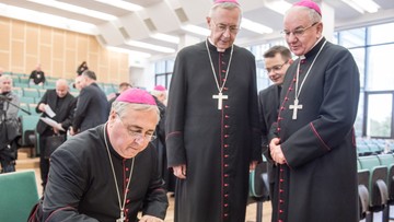 "Jest wyzwaniem dla państw i Kościołów". Biskupi dyskutowali o problemie migracji i uchodźców
