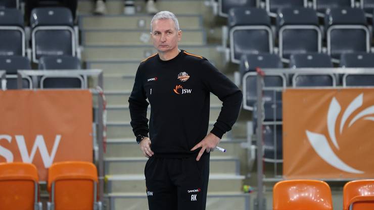 Trenerzy drużyn PlusLigi w nowym sezonie 2025/2026. Kto poprowadzi czołowe polskie kluby siatkarskie?