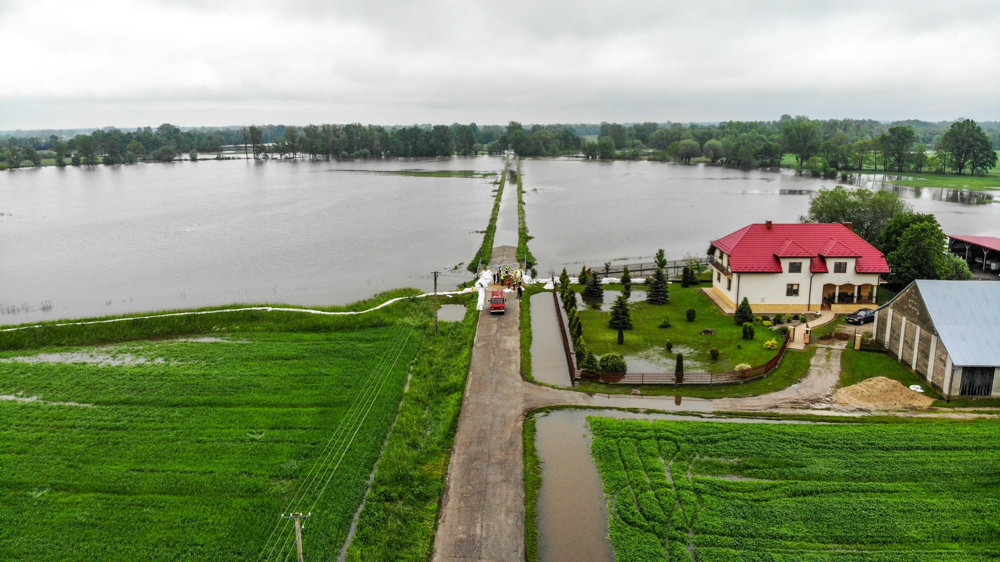 Majowa powódź w Polsce - zdjęcie 33