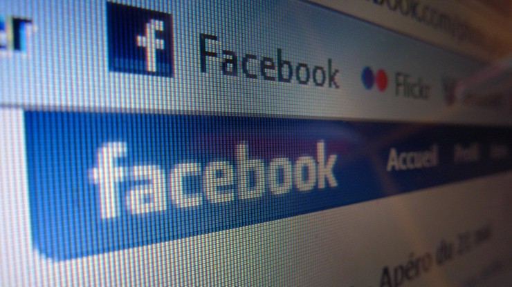 Rodzina studentki zabitej w Paryżu pozwała Facebooka, Twittera i Google