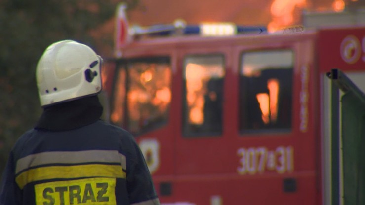 Podlaskie: śledztwo w sprawie pożaru na wysypisku odpadów w Studziankach