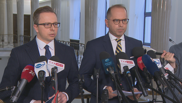 KO: rząd sfinansował stowarzyszeniom Bąkiewicza nieruchomości za 1,5 mln zł